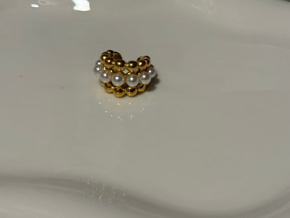 WS Chunky Triple Pearl Cuff
