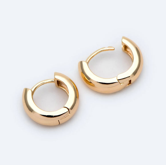Kyra- Chunky Gold / Silver Huggie Earrings