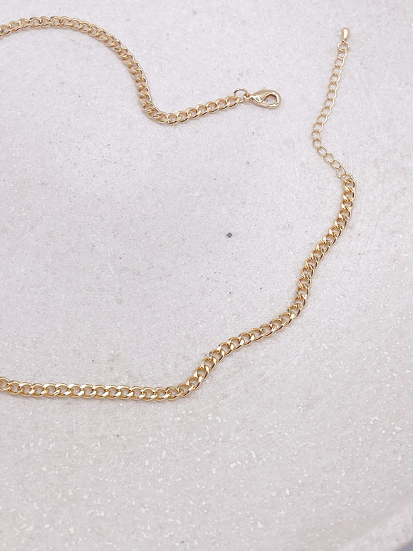 Sal Curb Chain - Gold Layering Necklace